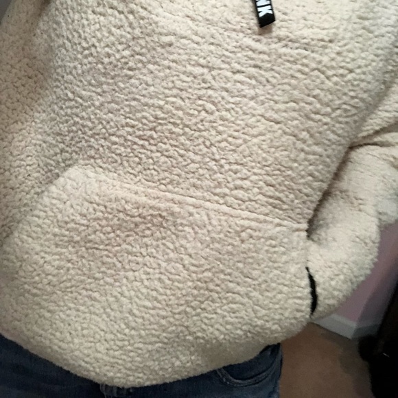 Pink by Victoria’s Secret Sherpa pull over L So Fun & Warm! A must have Fav!!💗 - Picture 11 of 13